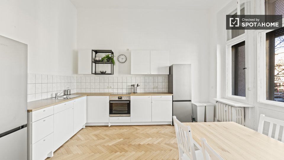 Room, Münchener Str., Berlin