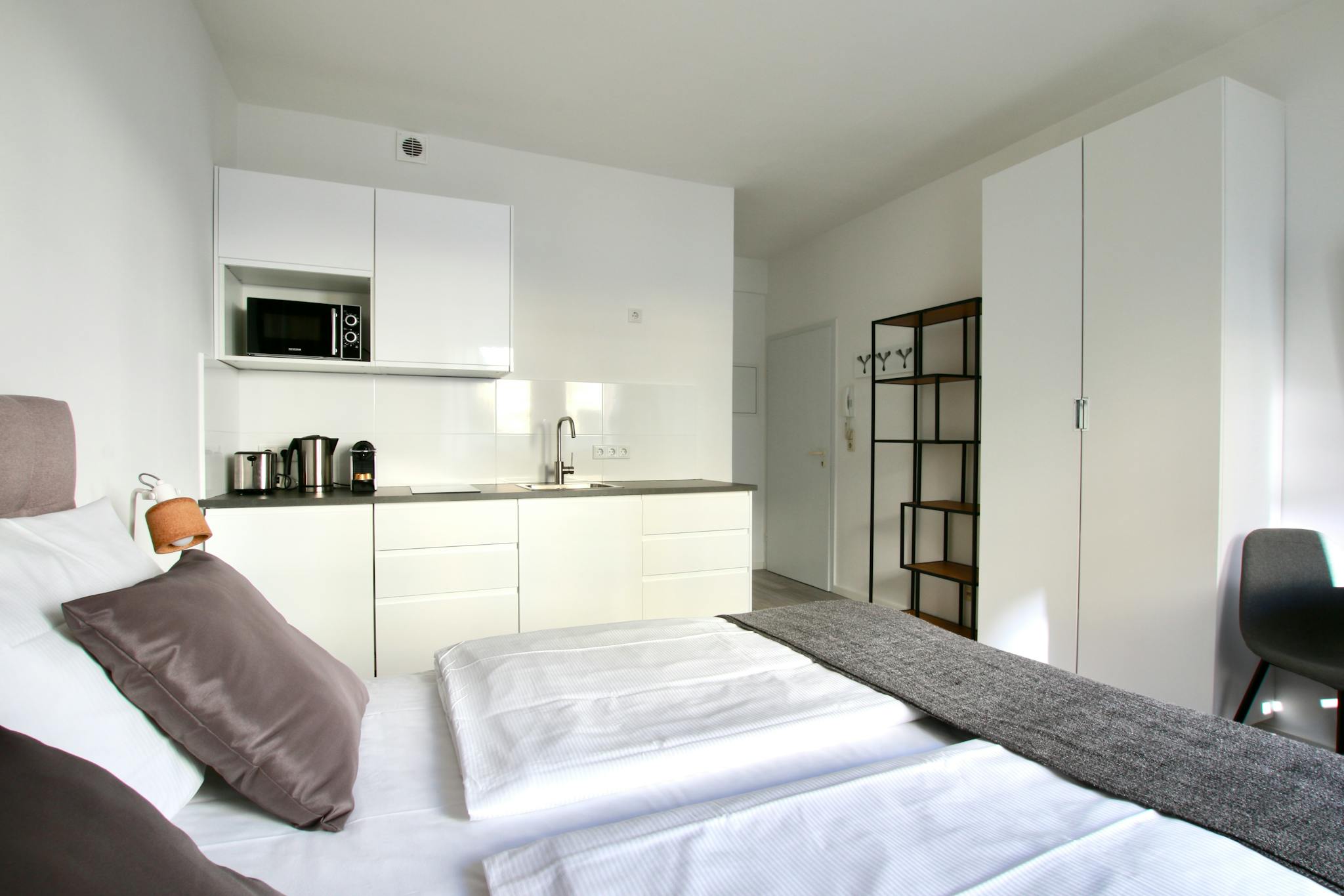 Apartment, Limburger Straße, Cologne