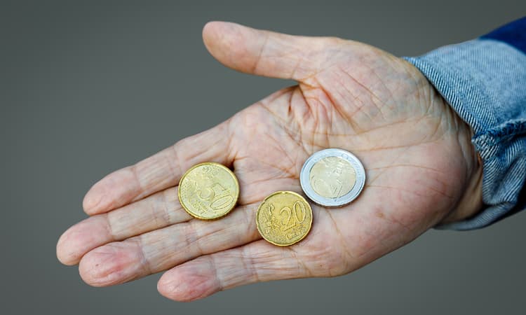 Poverty rate in Germany reaches new heights