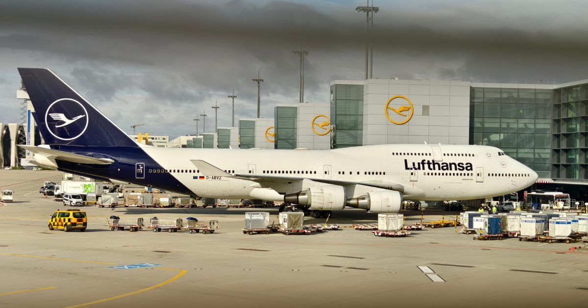 Power Bank Fire Forces Lufthansa Frankfurt Lisbon Flight to Divert