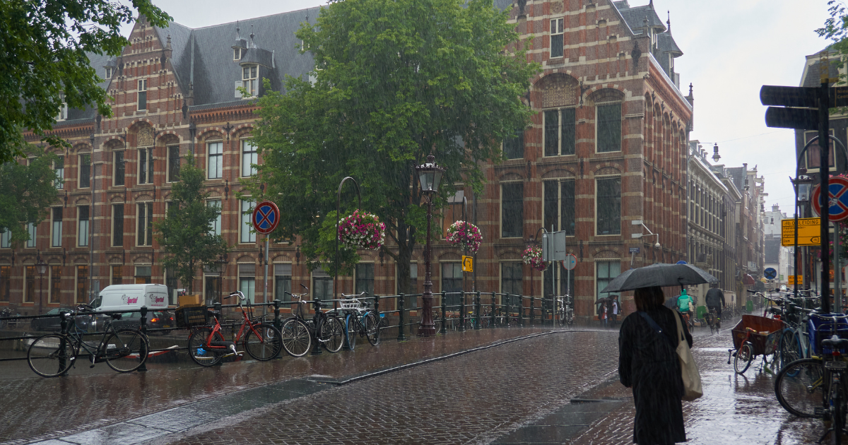 Heavy showers and thunderstorms to kick off long weekend in the Netherlands