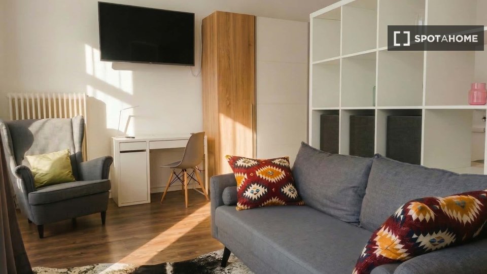 Apartment, Tauroggener Straße, Berlin