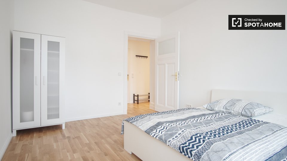 Room, Damerowstraße, 13187 Berlin, Germany, Berlin