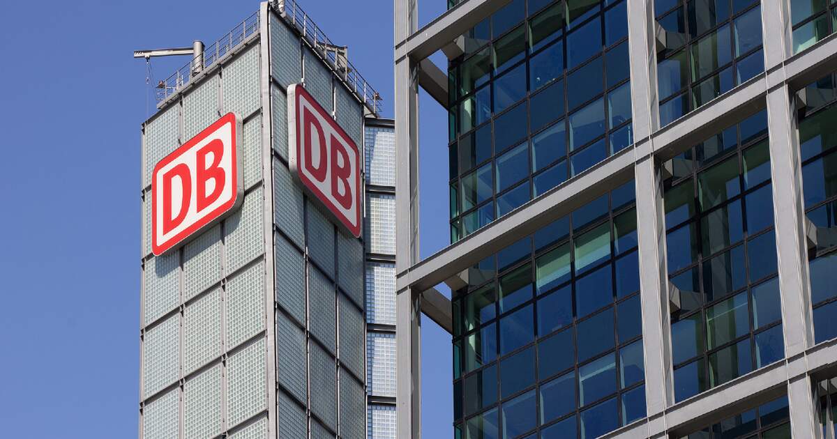 Deutsche Bahn gives employees 100-euro bonus to save energy