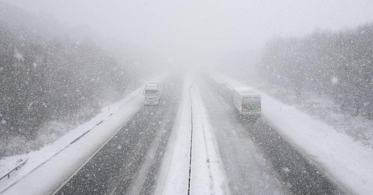 Extreme weather causes chaos on German autobahn
